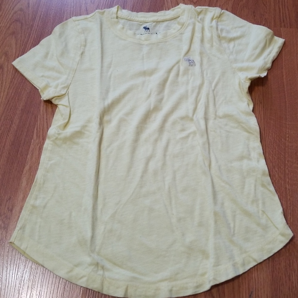 Yellow Tee size 11/12